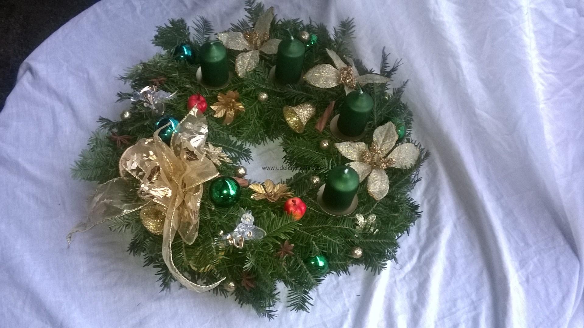 Adventní věnec zeleno - zlatý