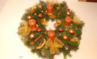 Adventní věnec oranžový  
